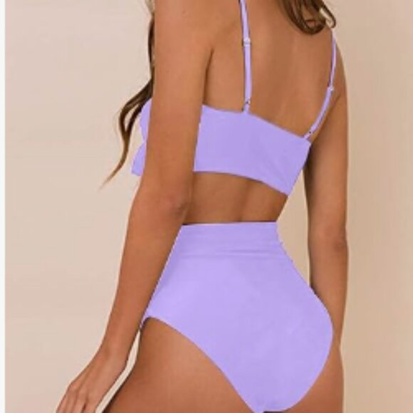 2 Piece Swimsuit - Picture 5 of 6